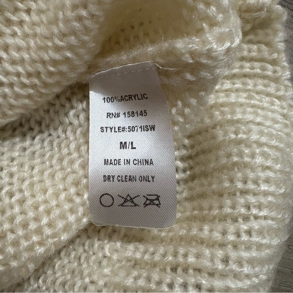 Cream Textured Pullover Sweater Size M/L NWT - Picture 10 of 10